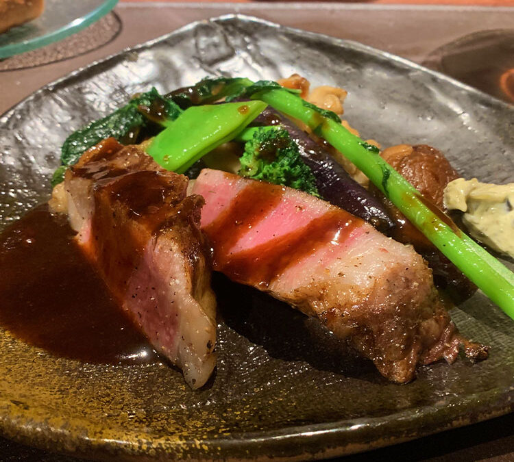 松阪牛の赤ワインとピータンのソース Red Wine and Century Egg Sauce with Matsusaka Beef